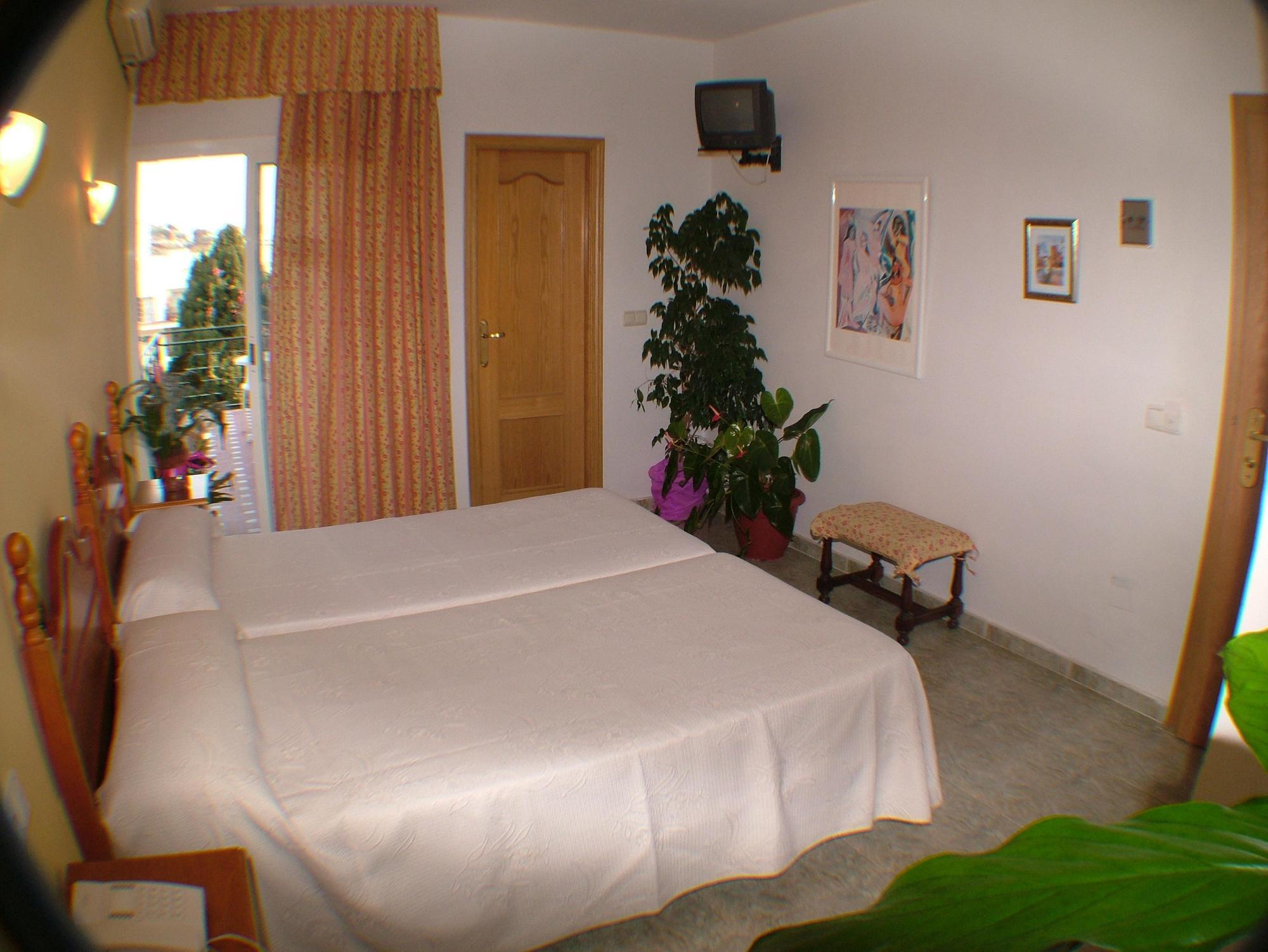 Hotel Carmen Teresa Torremolinos Exteriér fotografie